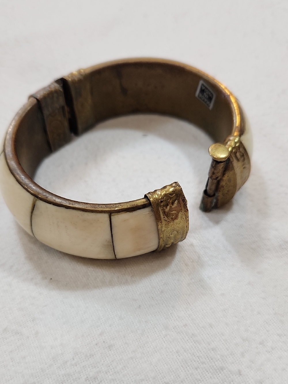 Vintage-Inspired Ivory Inlay Hinged Bracelet
